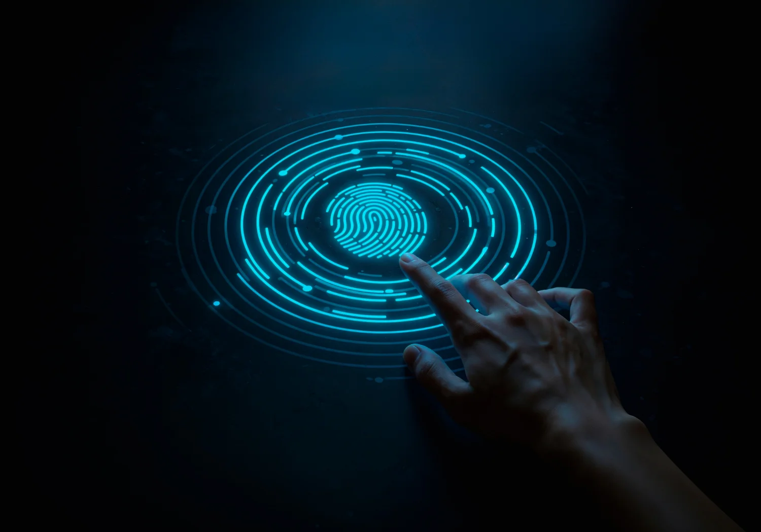 Scansione biometrica dell'impronta digitale per il rilevamento e la prevenzione degli accessi non autorizzati